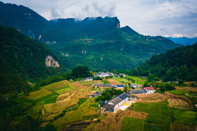 湖北高山乡村田野自然风光