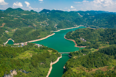 湖北恩施双龙湖景区风光航拍视角