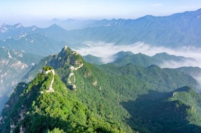 夏季北京箭扣长城云海自然风光