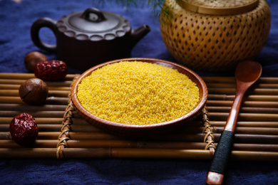 营养有机谷物粗粮杂粮黄小米