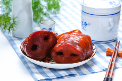 特色传统美食小吃香卤猪脸猪拱嘴