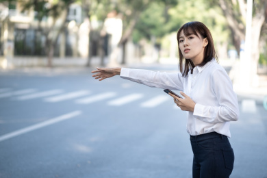 一位年轻的商务人士