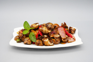 一盘餐饮美食香辣花螺