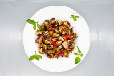 一盘餐饮美食香辣花螺