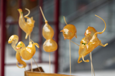 民间传统工艺吹糖人制作的各种动物造型