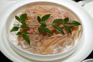 一盘四川火锅配菜 鸭肠 