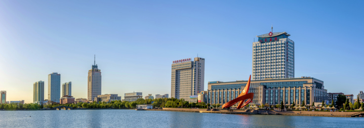 中国山东德州新湖风景区世纪广场