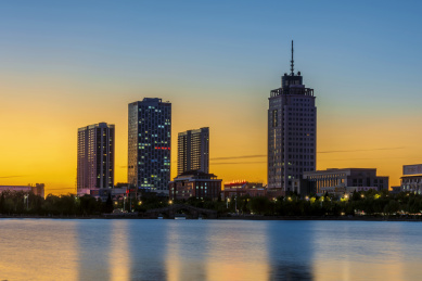 中国山东德州新湖风景区黄昏