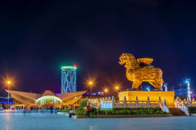 中国河北省沧州市狮城公园夜景