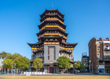 江西省景德镇市前街的昌南阁