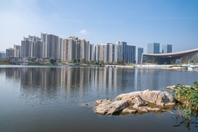 中国广州市南沙区蕉门凤凰湖公园风光