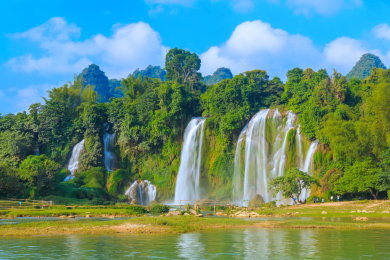 广西德天瀑布景观