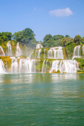 广西德天瀑布景观