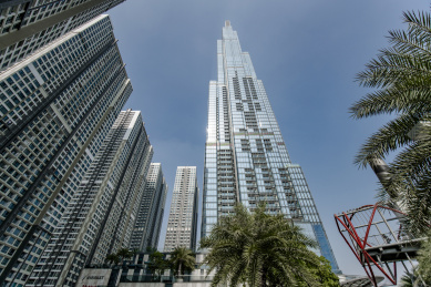 越南胡志明市地标塔81建筑风光
