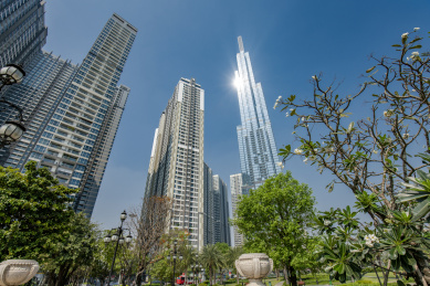 越南胡志明市地标塔81建筑风光