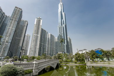 越南胡志明市地标塔81建筑风光