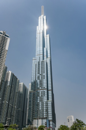 越南胡志明市地标塔81建筑风光