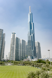 越南胡志明市地标塔81建筑风光