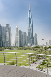 越南胡志明市地标塔81建筑风光
