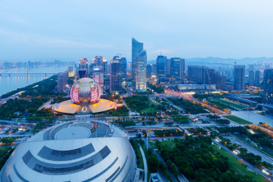 中国浙江杭州的钱塘新城cbd傍晚