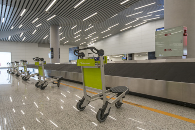广州白云机场t2航站楼行李转盘