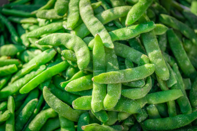 中国东北冬季特色食材新鲜冻豆角