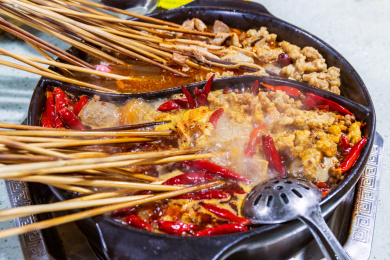 中国四川美食砂锅串串
