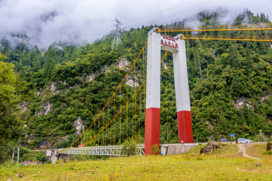 中国西藏林芝市波密县通麦特大桥
