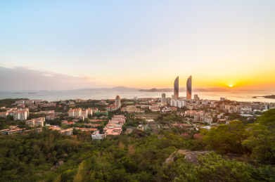 厦门市世茂海峡大厦厦门大学落日风光