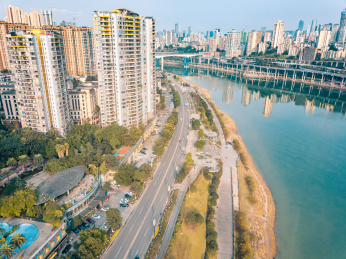 航拍重庆江北区北滨路