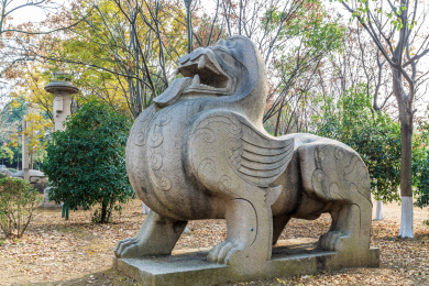 中国江苏省南京市白马公园内仿南朝陵墓石刻