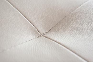 真皮沙发局部特写