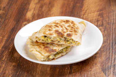 一盘素盒子素馅饼特写