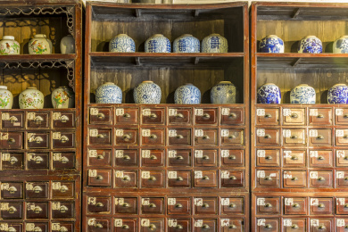 百年药店中医馆内景