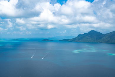马来西亚仙本那珍珠岛海面风景