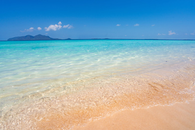 马来西亚仙本那海面风景