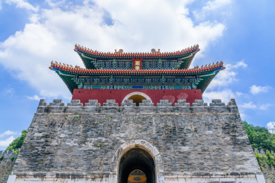 中国湖北省钟祥市明显陵明楼的正面