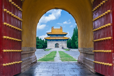 中国湖北省钟祥市明显陵的御制睿功圣德碑亭