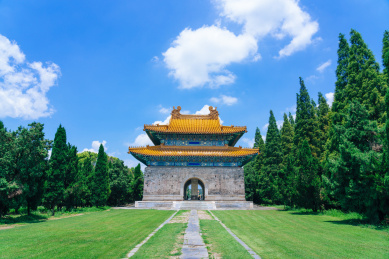 中国湖北省钟祥市的明显陵御制睿功圣德碑亭