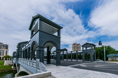 江苏省句容市华阳镇秦淮河上游南门桥建筑