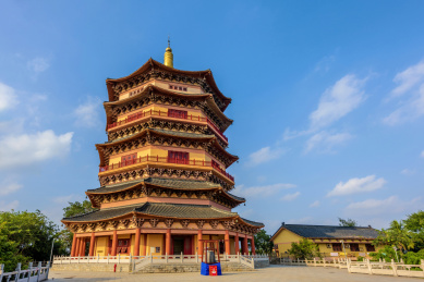 中国海南省琼海市博鳌禅寺万佛塔