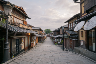 日本京都二年坂三年坂复古街道日出景观
