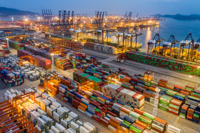 航拍深圳盐田港港口