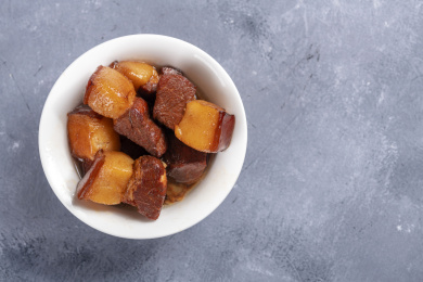 一碗红烧肉炖肉特写