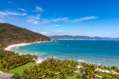 中国海南省三亚市度假村海景