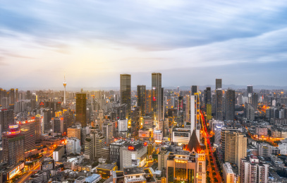 四川省成都市CBD周边现代建筑全景航夜景