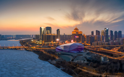 辽宁沈阳浑河k11新世界博览馆冬季雪景航拍
