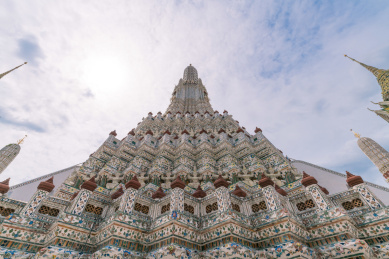 泰国曼谷郑王庙寺庙及佛塔