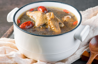 美家常养生烫品清炖乳鸽