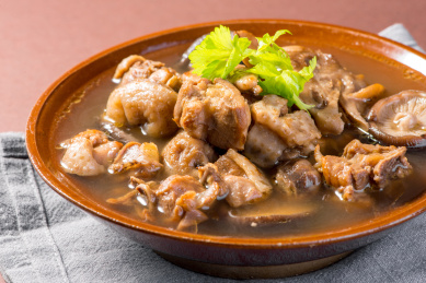 美家常养生烫品清炖乳鸽